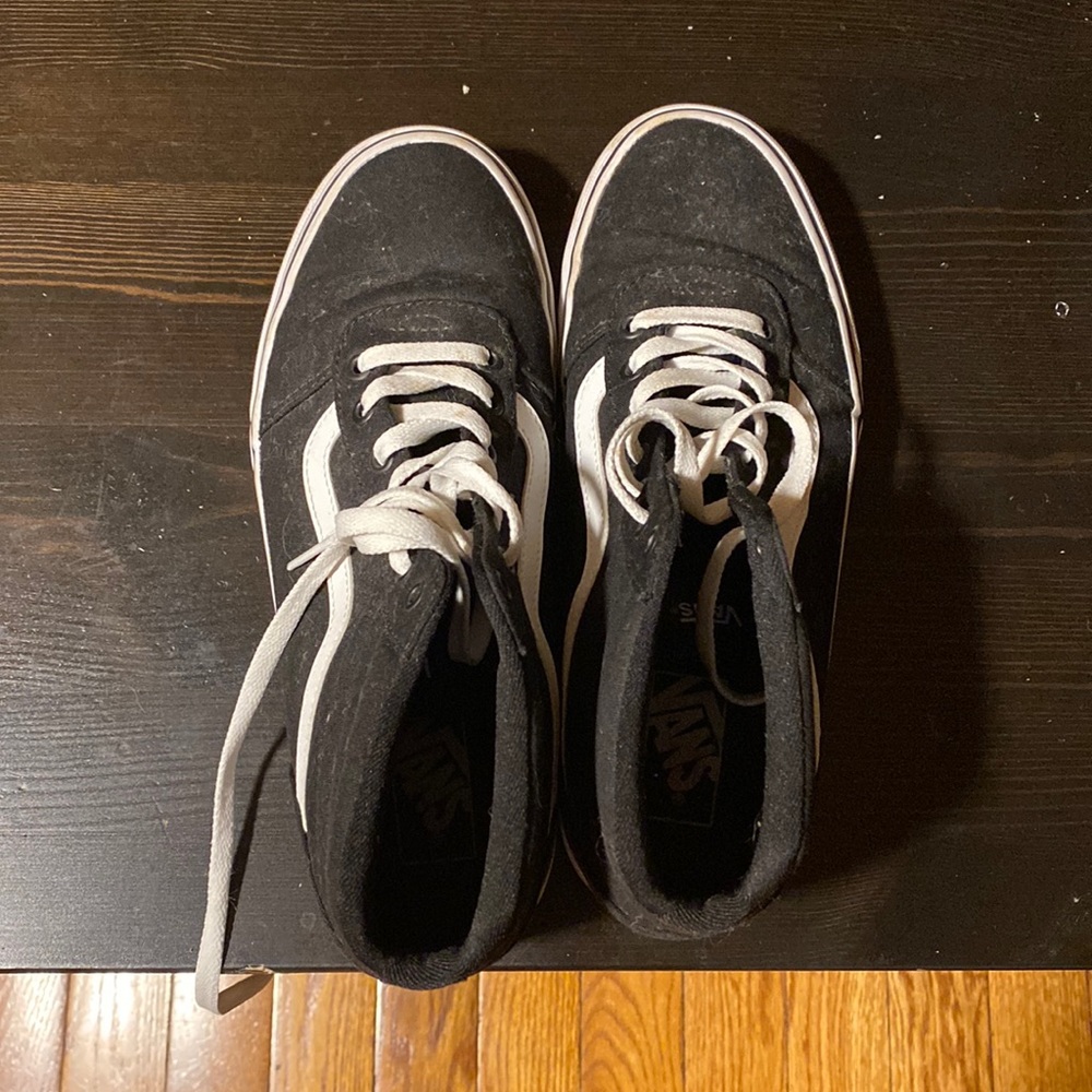 Black high top vans